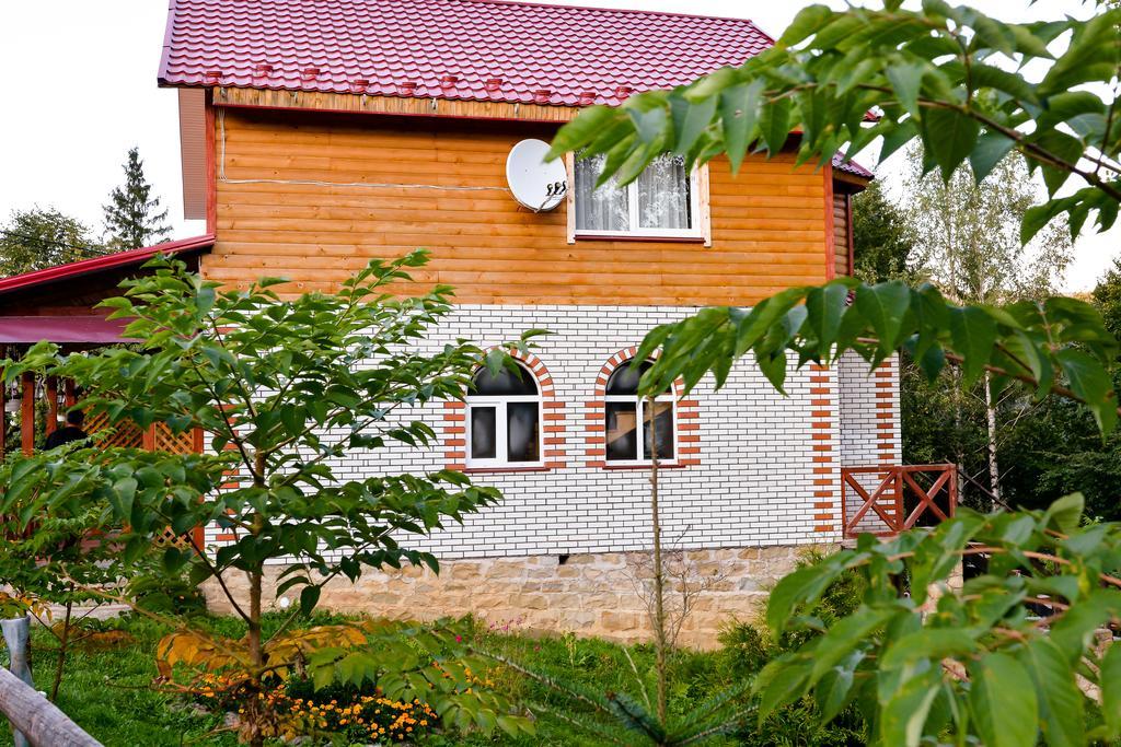 Villa Садыба Полыцька Guta Exterior foto